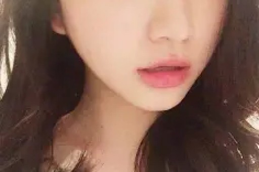 百年大福品牌代言人献礼新西兰前总理珍妮希普利女士